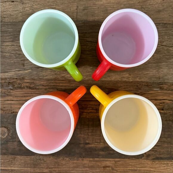 Vintage MCM Hazel Atlas “Orange Peel” Milk Glass Coffee Cups C Handles Set of 4 - Picture 6 of 6